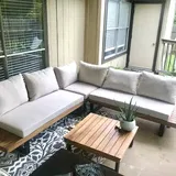 Saloni review photo