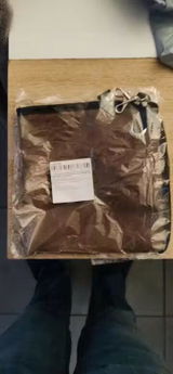E.L. review photo
