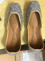 Zainab review photo