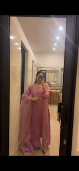 Farwa Bashir review photo