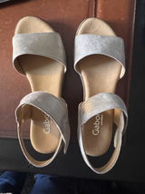 Pascale review photo