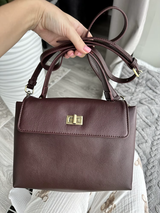 Ariana L*** review photo