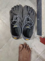 Dhruv Srikanth review photo
