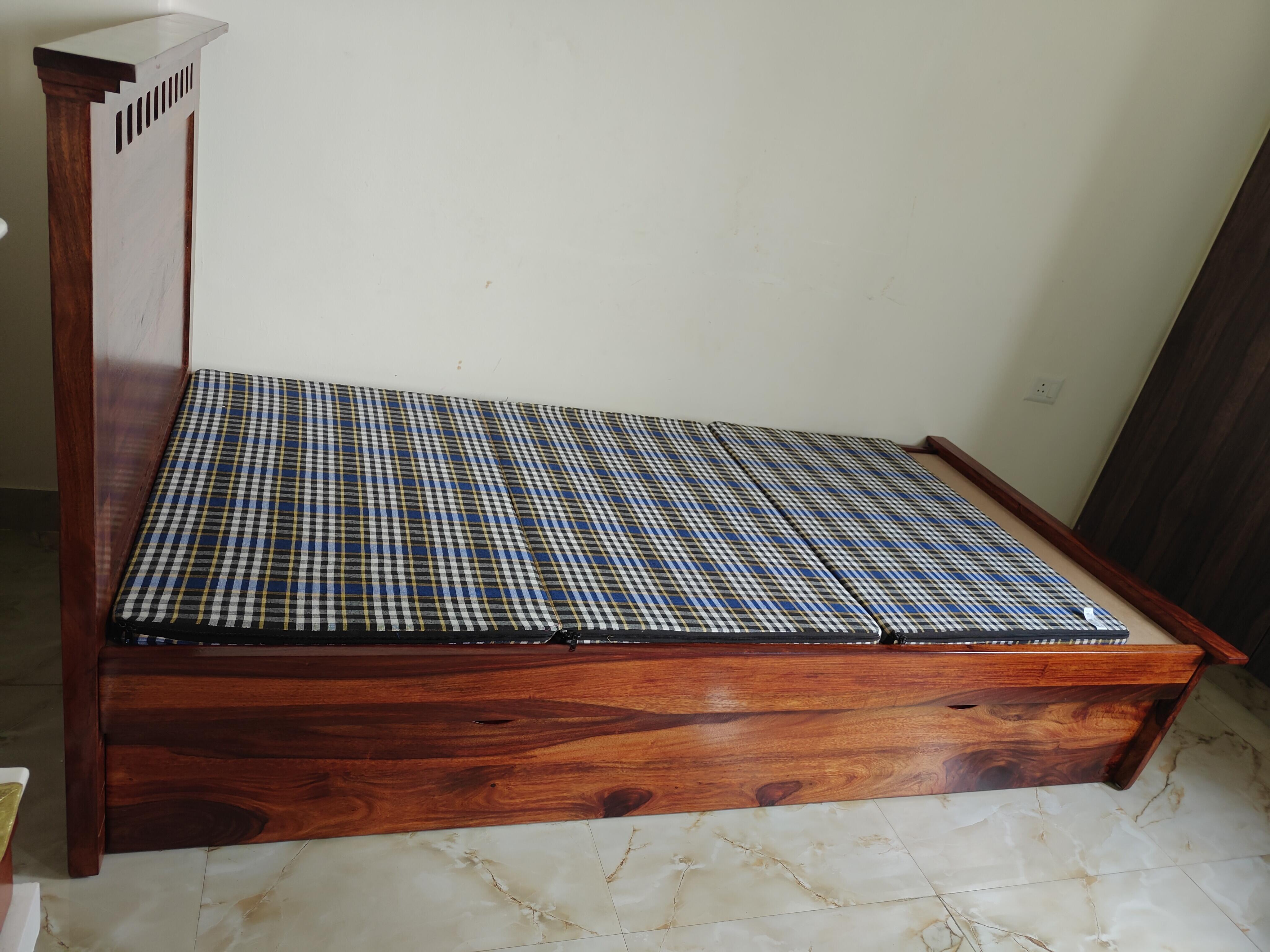 Manoj Singh review photo