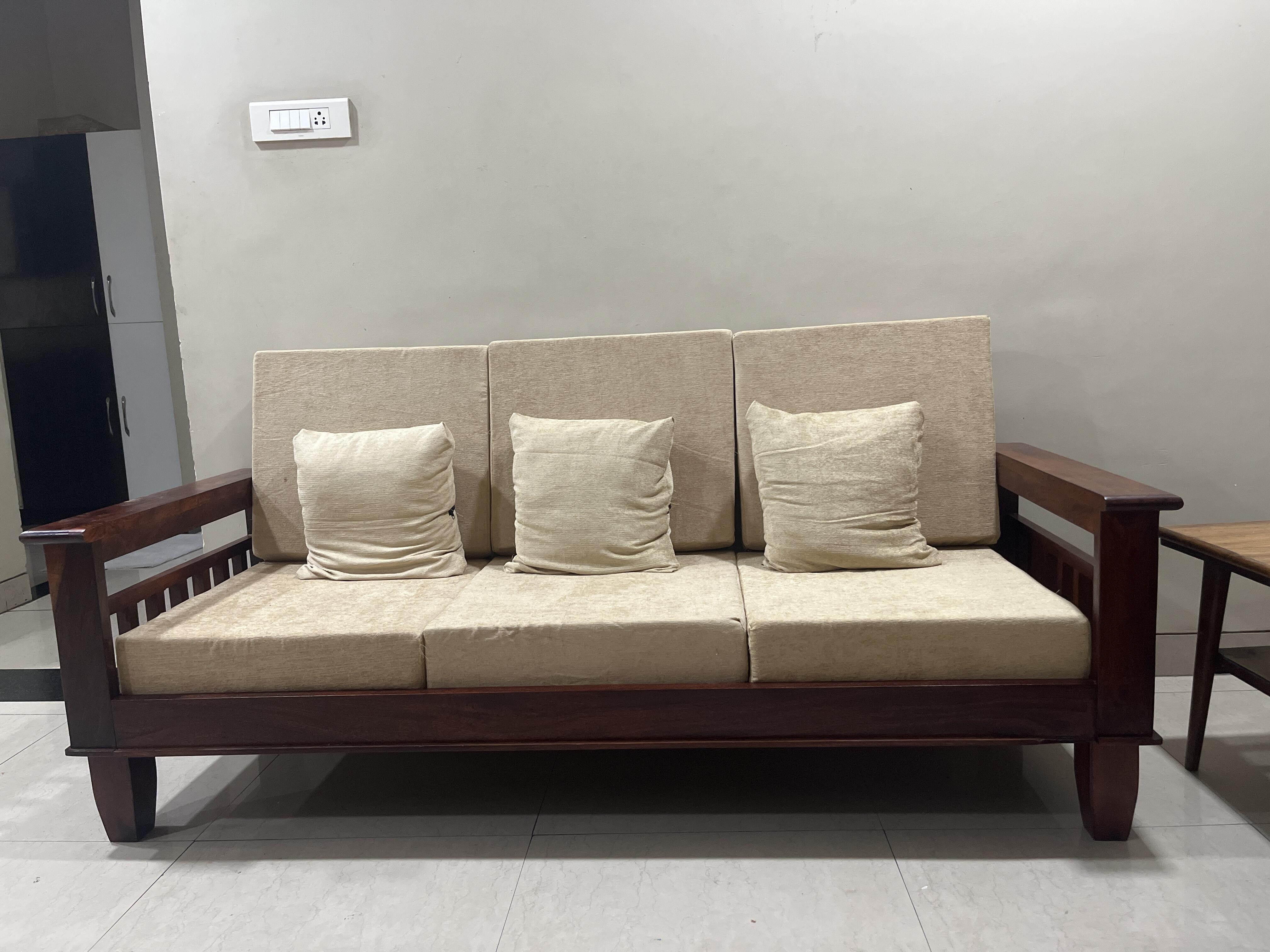 Lokesh Singh review photo