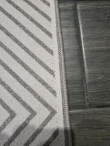 Lari review photo