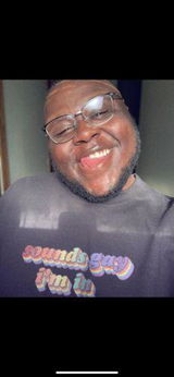 Deveon W. review photo