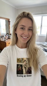 Chloe review photo