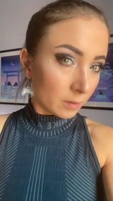 Dani review photo