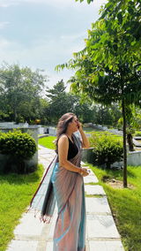 Himanshisharma review photo