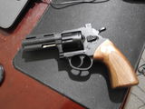 Mark Stevens review photo