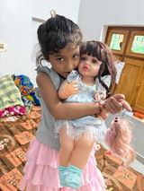 Diya Roy review photo