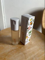 Mia review photo