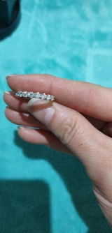 Elizabeth J Broadwell review photo