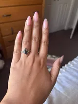Jazmine review photo