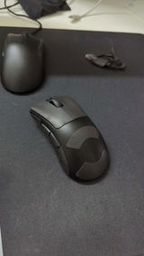 D.V. review photo