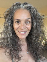 Veronica Paris review photo