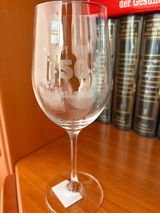 Regine M. review photo