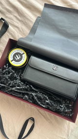Anonim review photo