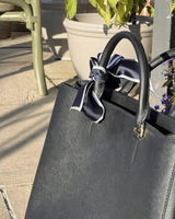Antonia review photo