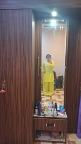 Siddhi Rajput review photo