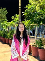 diya Tanwar review photo
