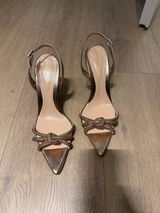 Iuliana review photo