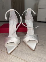 Izabella review photo