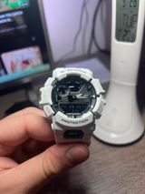 LAZAR V.(. review photo
