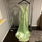 Holly review photo