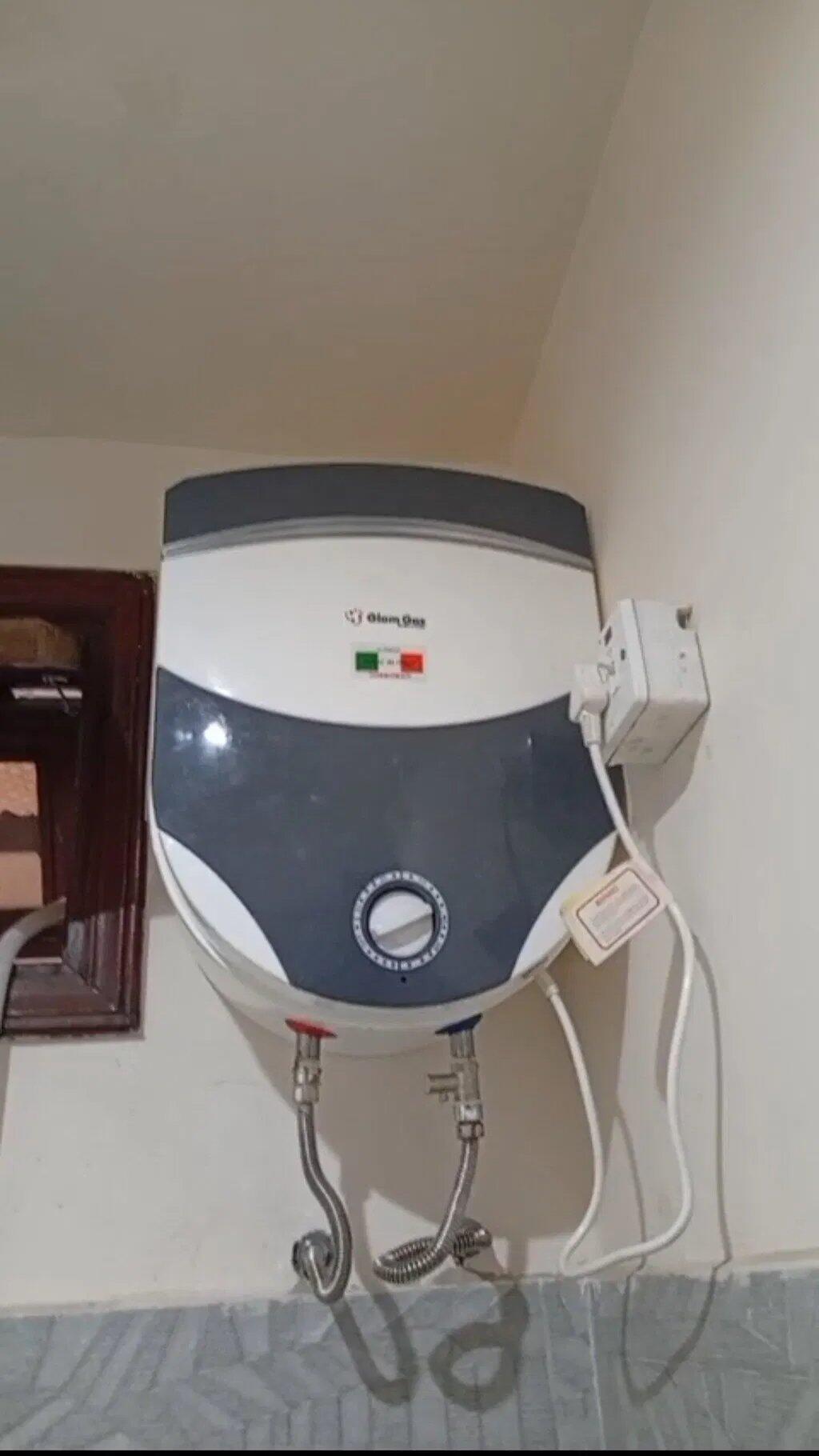 Glam Gas 25 Liter Electric Geyser - Dual Knob, 3 Power Modes