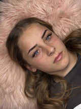 Bella Sims review photo