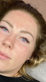Chloe Poore review photo