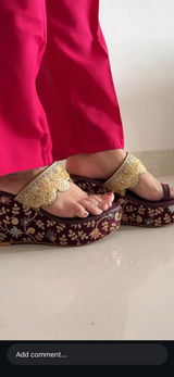 Seema Mehta review photo