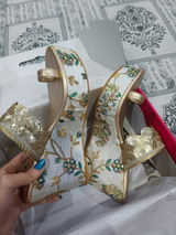 Twinkle dixit review photo