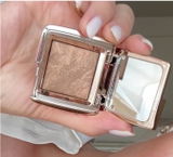 Agne review photo