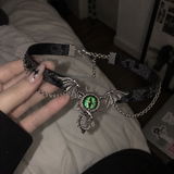 Iris Moon review photo