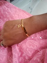 Aarti review photo