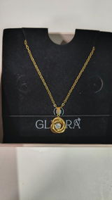 Mona J review photo