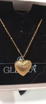 Suhani Gupta review photo