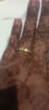 Ahana Dixit review photo