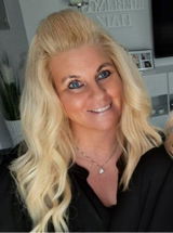 Monika Pieringer review photo