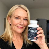 Deborah Webb review photo