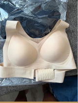 Lilyana review photo