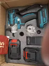 Markus review photo