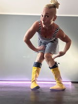 Bee Varga The Hula Hooper review photo