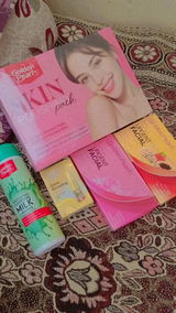 Hina Rafique review photo