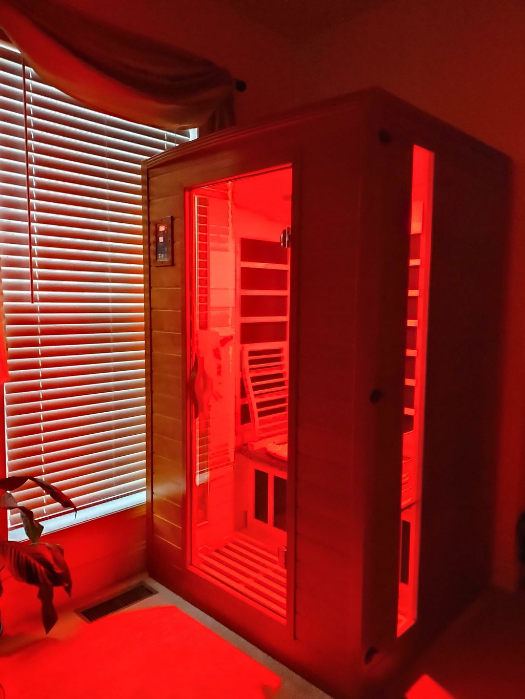 Golden Design Low EMF 2-Person Dynamic "Versailles" FAR Infrared Sauna with Hemlock Wood | Model: DYN-6202-03