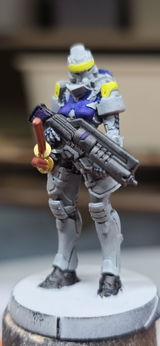 Zoltán Lipl review photo