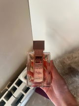 claire review photo